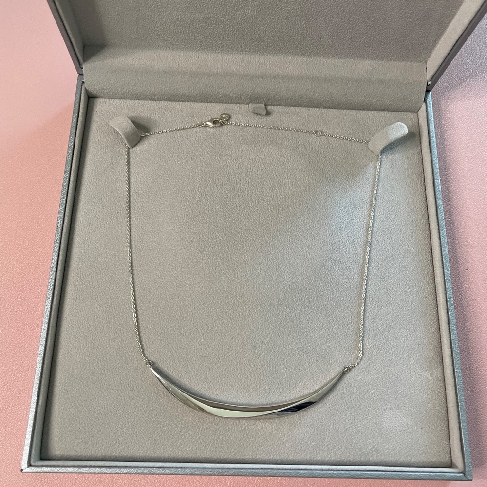 Kit Heath Sterling Silver Crescent Bar Necklace 925 - Picture 2 of 5